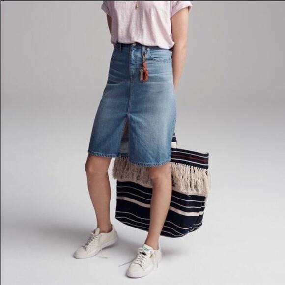 Madewell Denim High Rise Front Slit Skirt Size 27 - Picture 2 of 10